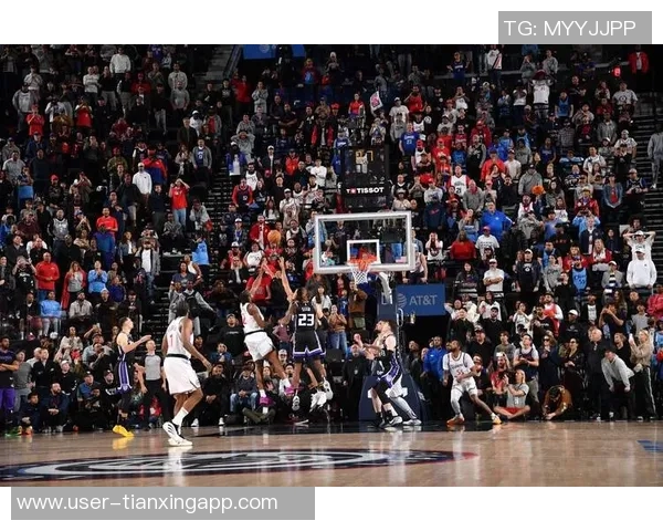 快船首胜NBA杯压哨绝杀比尔与小卡激情庆祝瞬间回顾 快船首胜NBA杯压哨绝杀比尔与小卡激情庆祝瞬间回顾